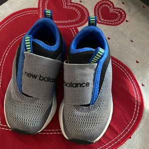 New Balance Toddler Slip on Sneaker Size 6